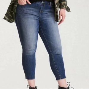 Torrid Jeans Medium Wash Frayed Crop Ankle Hem